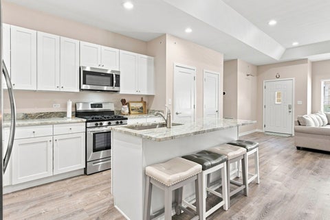 Tiny photo for 4028 Brady Street, Yorkville, IL 60560 (MLS # 12731673)