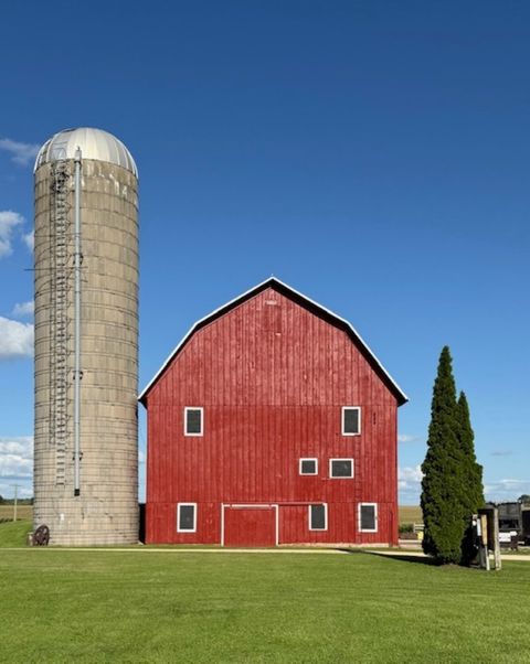 Tiny photo for 312 E Buckeye Road, Dakota, IL 61018 (MLS # 12516210)