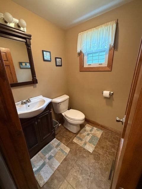 Tiny photo for 312 E Buckeye Road, Dakota, IL 61018 (MLS # 12516210)