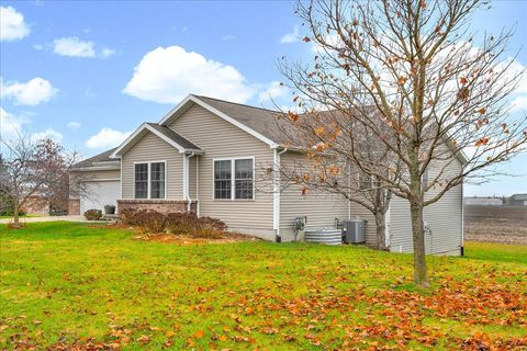 Tiny photo for 107 Baize Drive, Carlock, IL 61725 (MLS # 12503056)
