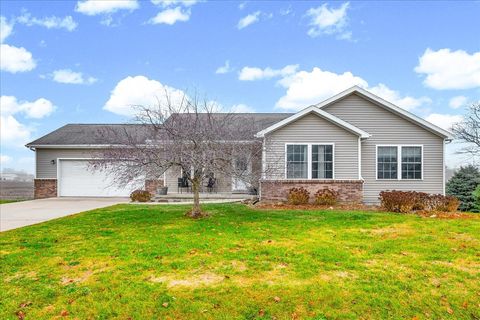 Photo of 107 Baize Drive, Carlock, IL 61725 (MLS # 12503056)