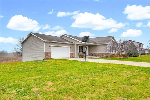 Tiny photo for 107 Baize Drive, Carlock, IL 61725 (MLS # 12503056)