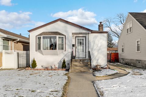 Photo of 10505 S Whipple Street, Chicago, IL 60655 (MLS # 12554253)