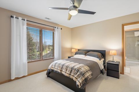 Tiny photo for Crystal Lake, IL 60014 (MLS # 12599089)