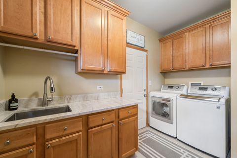 Tiny photo for Crystal Lake, IL 60014 (MLS # 12599089)