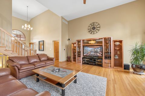 Tiny photo for Crystal Lake, IL 60014 (MLS # 12599089)