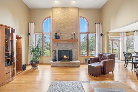 Tiny photo for Crystal Lake, IL 60014 (MLS # 12599089)