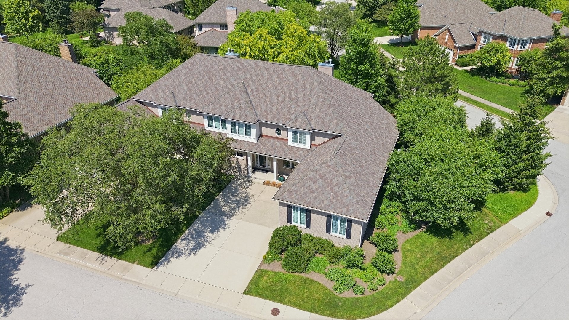 2004 Claridge Court