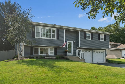 Photo of 1029 S Cooper Street, New Lenox, IL 60451 (MLS # 12705746)