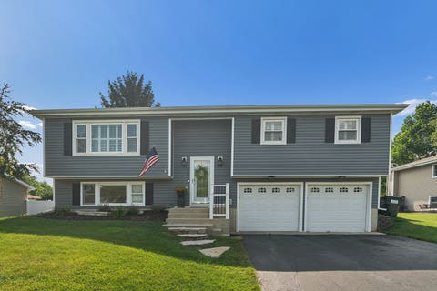 Tiny photo for 1029 S Cooper Street, New Lenox, IL 60451 (MLS # 12705746)