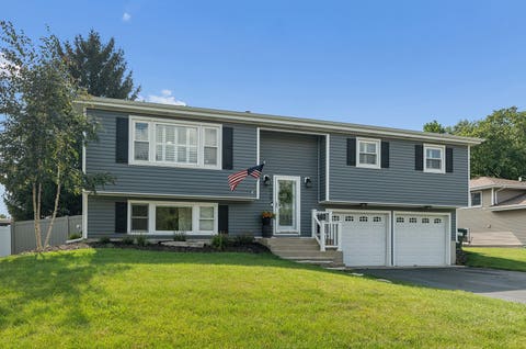 Tiny photo for 1029 S Cooper Street, New Lenox, IL 60451 (MLS # 12705746)
