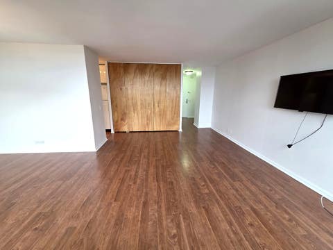 Tiny photo for 4343 N Clarendon Street #2110, Chicago, IL 60613 (MLS # 12703687)