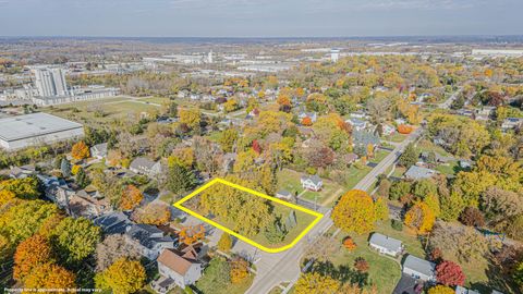 Tiny photo for 1414 Belle Plaine Avenue, Gurnee, IL 60031 (MLS # 12511855)