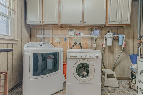 Tiny photo for 1414 Belle Plaine Avenue, Gurnee, IL 60031 (MLS # 12511855)