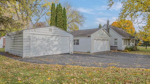 Tiny photo for 1414 Belle Plaine Avenue, Gurnee, IL 60031 (MLS # 12511855)
