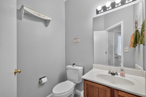 Tiny photo for 1474 Walnut Hill Avenue, St. Charles, IL 60174 (MLS # 12790766)