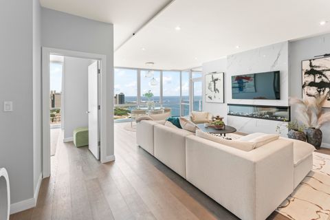 Tiny photo for 1201 S Prairie Avenue #4702, Chicago, IL 60605 (MLS # 12490438)