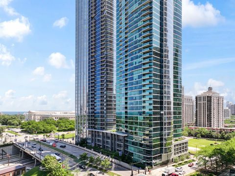 Tiny photo for 1201 S Prairie Avenue #4702, Chicago, IL 60605 (MLS # 12490438)