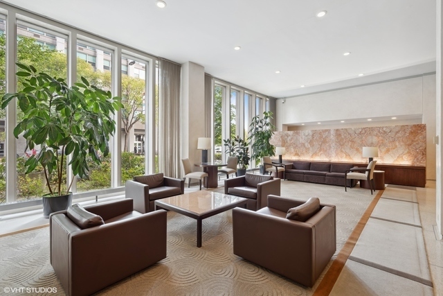 3550 N LAKE SHORE Drive 1901