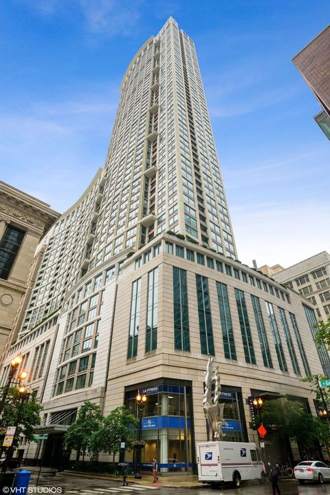 130 N Garland Court 4101 Chicago IL 60602