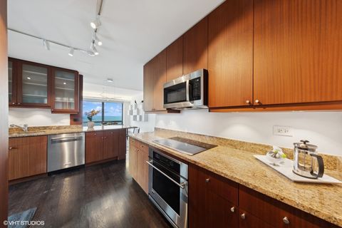 Tiny photo for 130 N Garland Court #4101, Chicago, IL 60602 (MLS # 12504425)