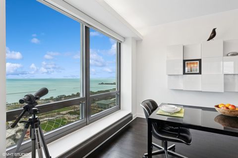 Tiny photo for 130 N Garland Court #4101, Chicago, IL 60602 (MLS # 12504425)