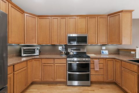 Tiny photo for 1387 New Haven Drive, Cary, IL 60013 (MLS # 12531275)