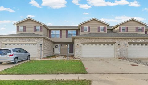 Tiny photo for 2521 Pembrook Point, Champaign, IL 61821 (MLS # 12521413)
