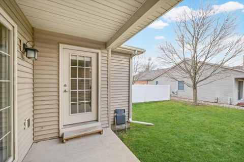 Tiny photo for 2521 Pembrook Point, Champaign, IL 61821 (MLS # 12521413)