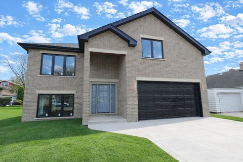 Photo of 9615 S California Avenue, Evergreen Park, IL 60805 (MLS # 12603074)