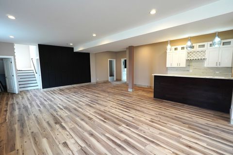 Tiny photo for 9615 S California Avenue, Evergreen Park, IL 60805 (MLS # 12603074)