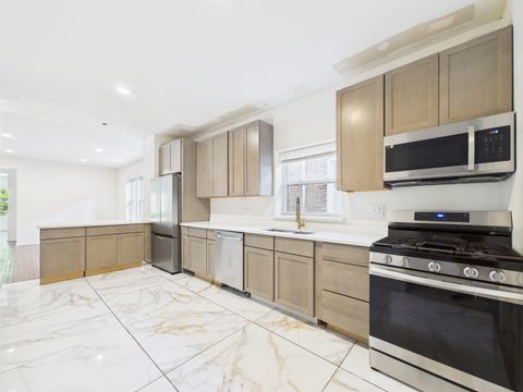 Tiny photo for 8015 S Paxton Avenue, Chicago, IL 60617 (MLS # 12491975)