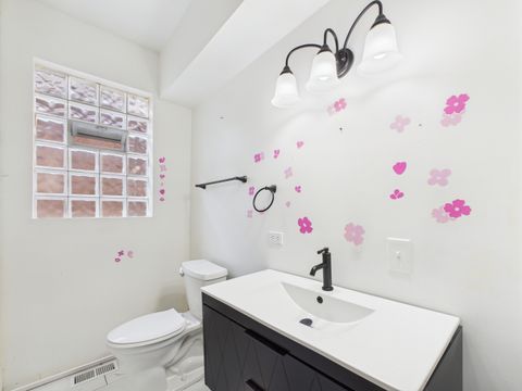 Tiny photo for 8015 S Paxton Avenue, Chicago, IL 60617 (MLS # 12491975)