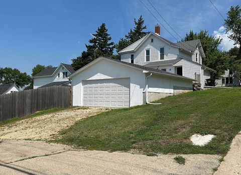 Tiny photo for 616 10th Avenue, Fulton, IL 61252 (MLS # 12554529)