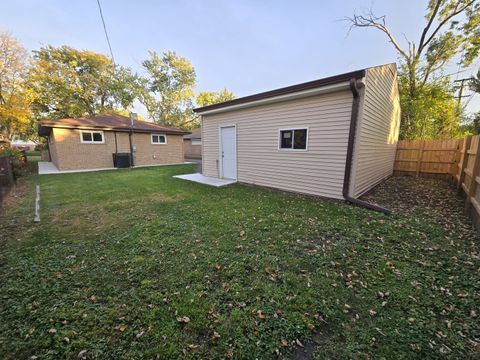 Tiny photo for 16118 Paulina Street, Markham, IL 60428 (MLS # 12498755)
