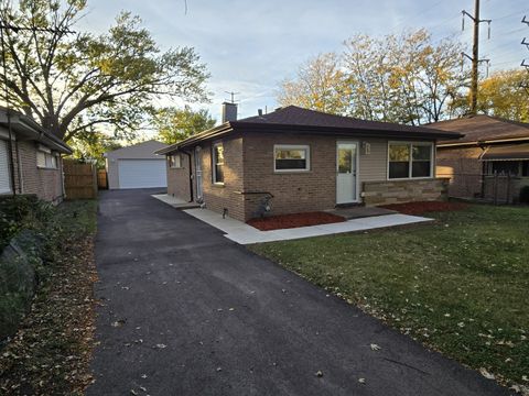 Photo of 16118 Paulina Street, Markham, IL 60428 (MLS # 12498755) Photo of 16118 Paulina Street, Markham, IL 60428 (MLS # 12498755)