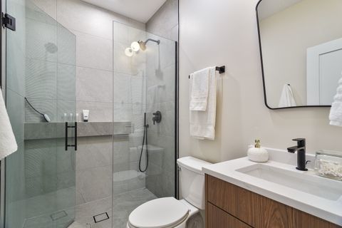 Tiny photo for 1719 W Foster Avenue, Chicago, IL 60640 (MLS # 12406971)