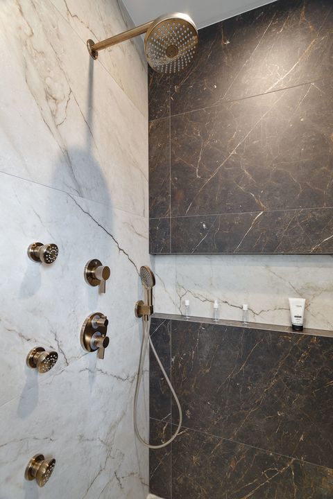 Tiny photo for 1719 W Foster Avenue, Chicago, IL 60640 (MLS # 12406971)