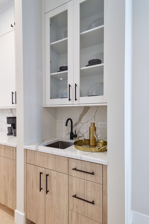 Tiny photo for 1719 W Foster Avenue, Chicago, IL 60640 (MLS # 12406971)