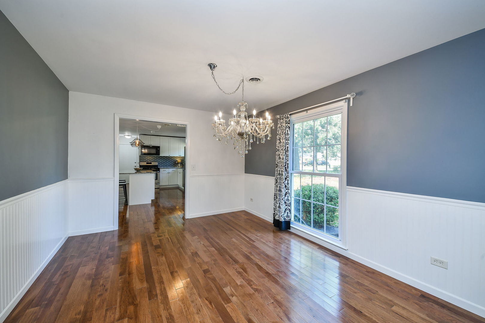 1125 Forest Drive