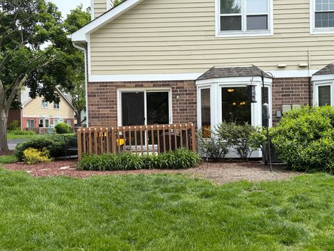 Tiny photo for 1511 Barrymore Drive, Darien, IL 60561 (MLS # 12654789)