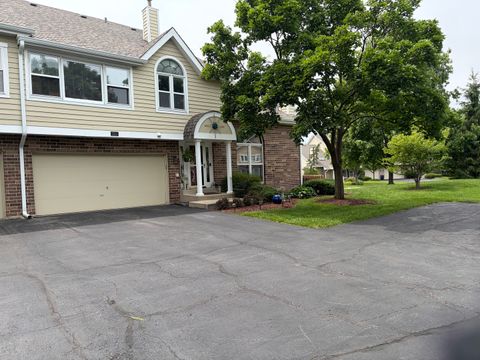 Photo of 1511 Barrymore Drive, Darien, IL 60561 (MLS # 12654789)