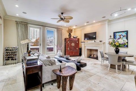 Tiny photo for 1919 S Prairie Avenue #3, Chicago, IL 60616 (MLS # 12683352)