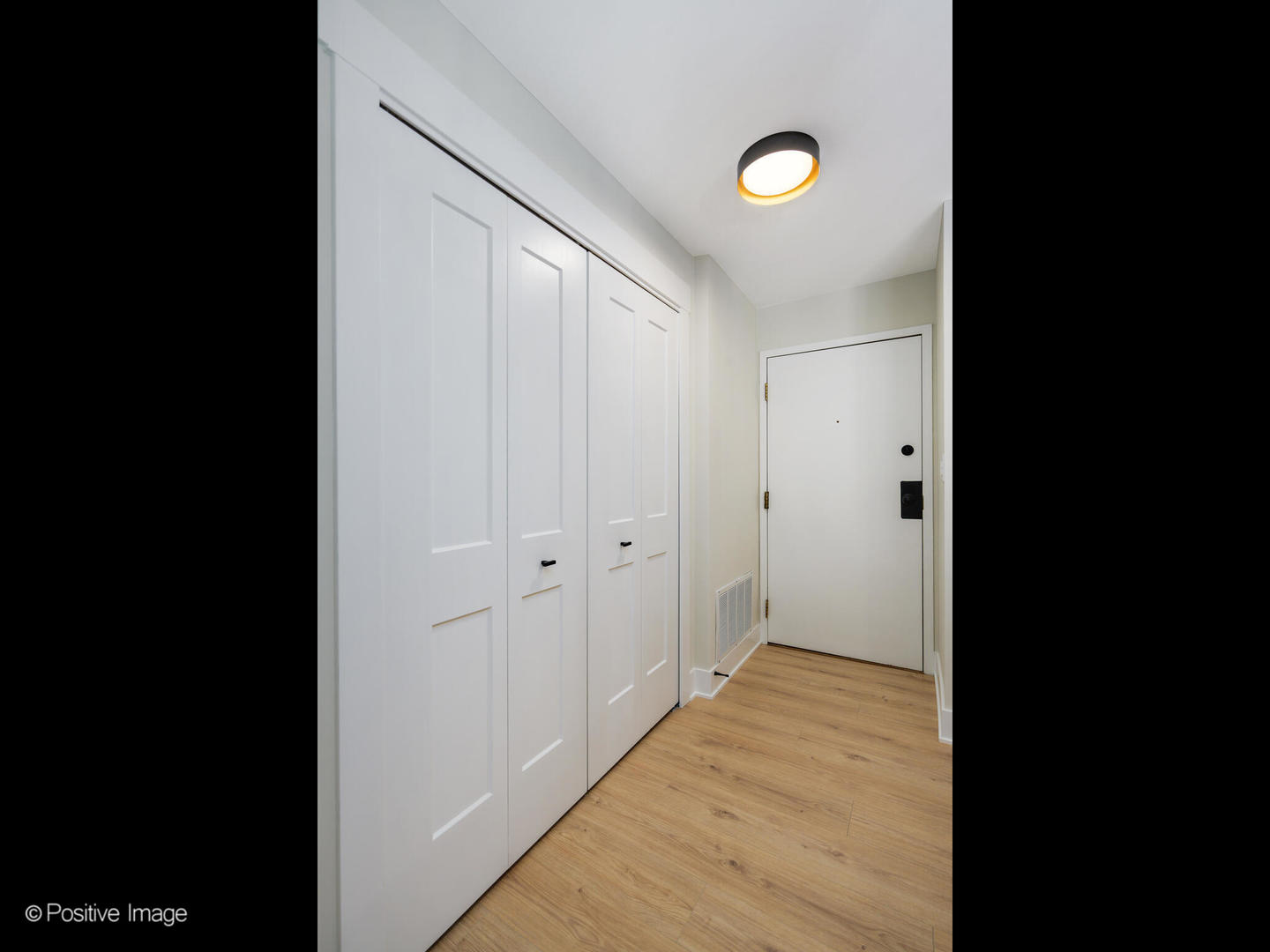 1727 W Crystal Lane 208