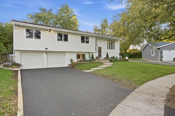 369 COVENTRY CT S, CRYSTAL LAKE, IL 60014 - Image a3a4a14fa140fcccece2445d06f6fbc4/2578969426