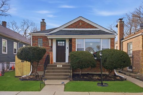 Photo of 1107 W 101st Street, Chicago, IL 60643 (MLS # 12572409)