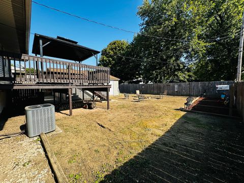 Tiny photo for 1311 Dogwood Lane, Bloomington, IL 61704 (MLS # 12488389)