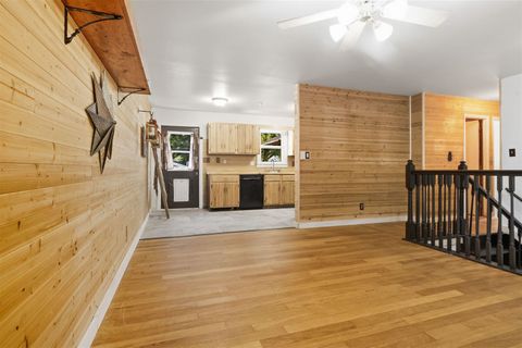 Tiny photo for 1311 Dogwood Lane, Bloomington, IL 61704 (MLS # 12488389)