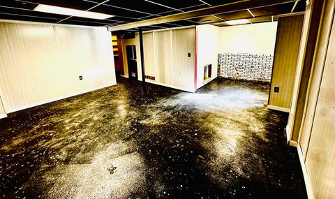 Tiny photo for 1311 Dogwood Lane, Bloomington, IL 61704 (MLS # 12488389)