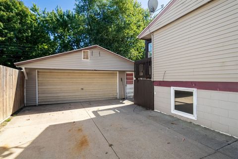 Tiny photo for 1311 Dogwood Lane, Bloomington, IL 61704 (MLS # 12488389)